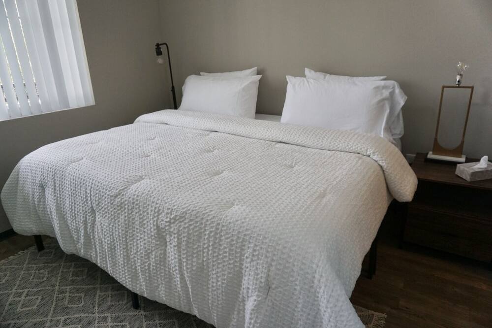 Photo of Bedroom in Airport Area