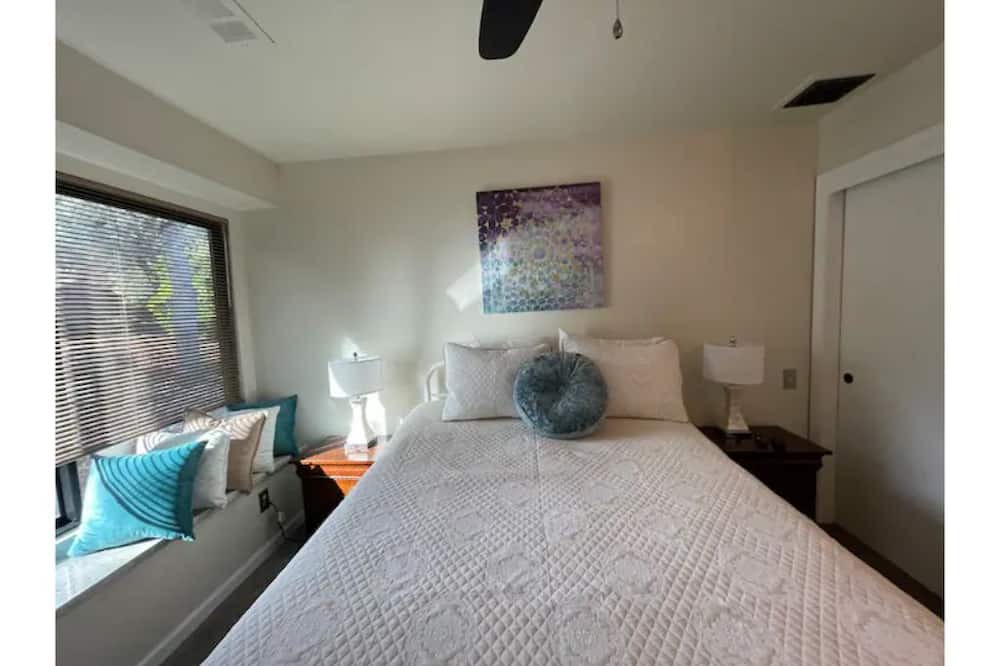 Photo of Bedroom in Three Rivers