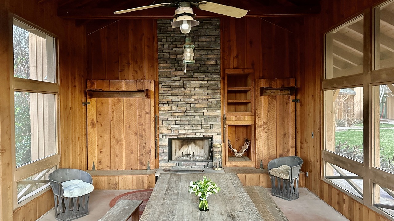 Photo of Outdoor in Cedar Ridge