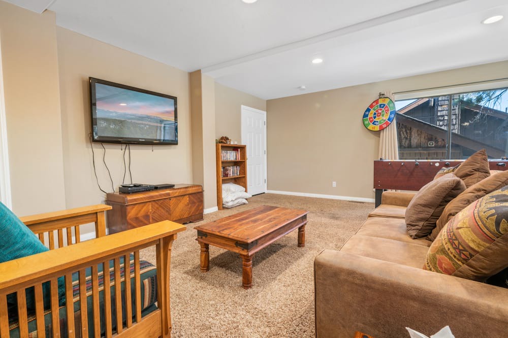 Photo of Livingroom in Patton