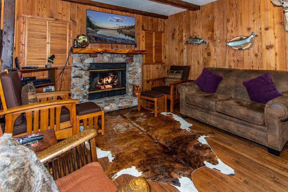 Photo of Livingroom in Patton