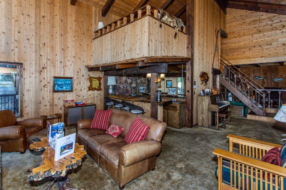 Photo of Livingroom in Patton