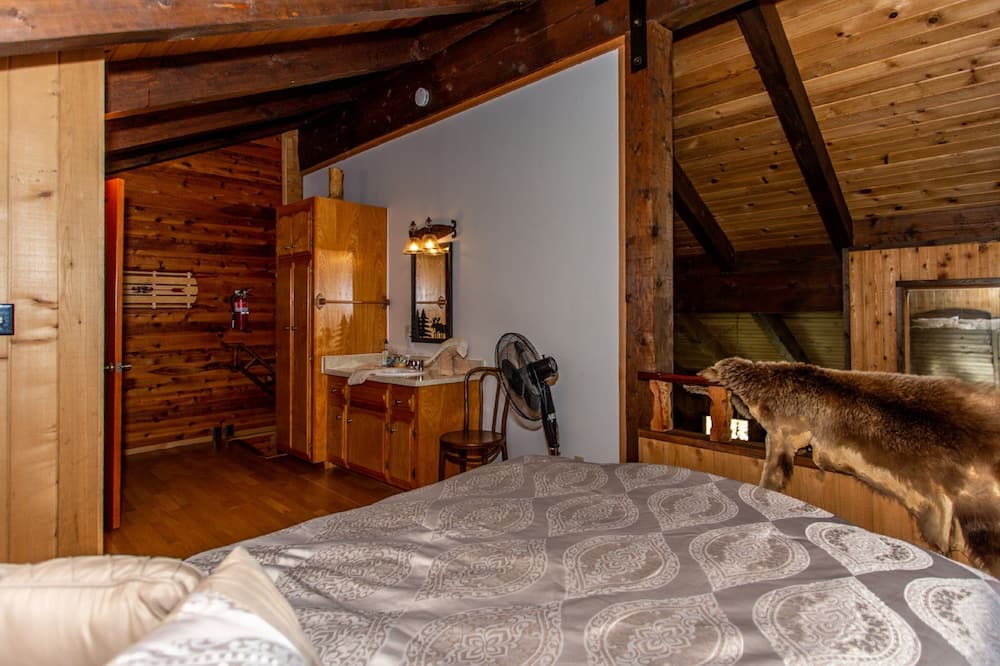 Photo of Bedroom in Patton