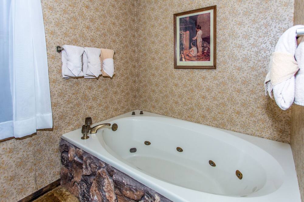 Photo of Bathroom in Patton