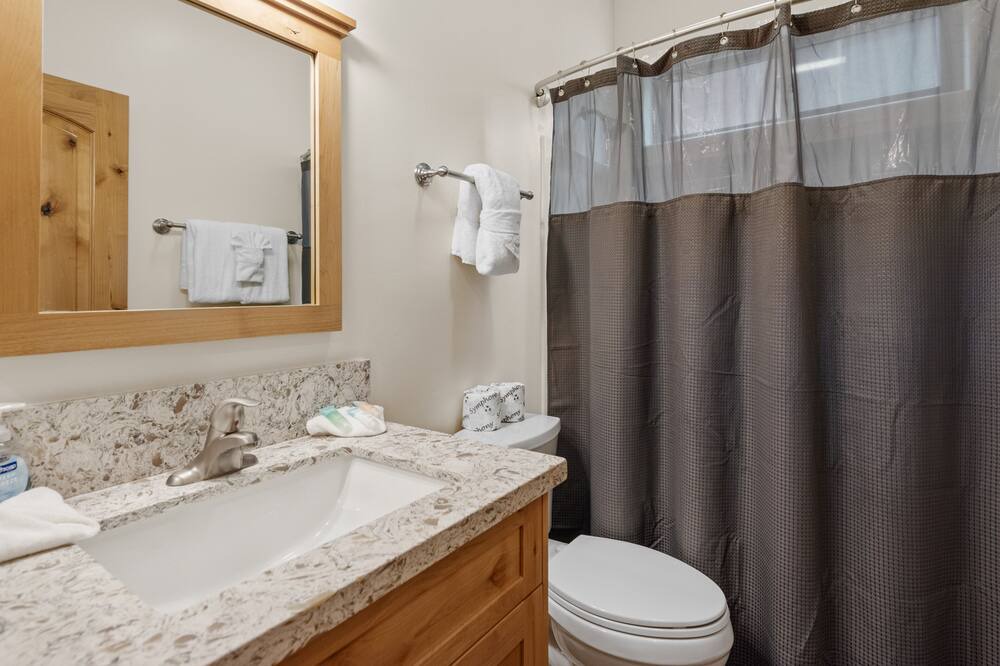 Photo of Bathroom in Boulder Bay