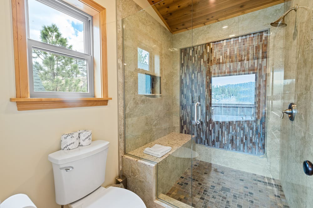 Photo of Bathroom in Boulder Bay