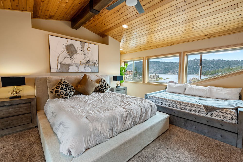 Photo of Bedroom in Boulder Bay