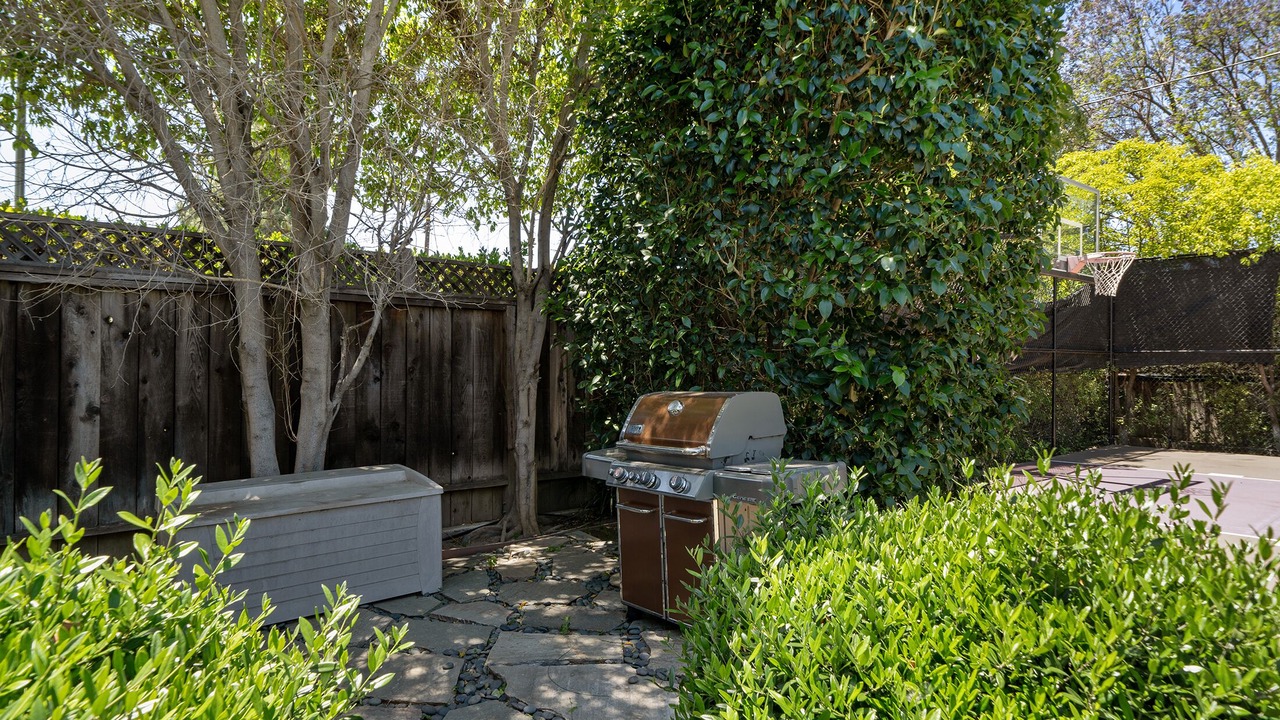 Photo of Outdoor in Northridge