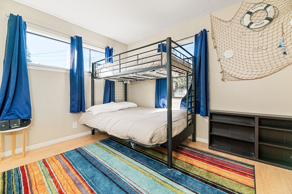 Photo of Bedroom in Big Bear City