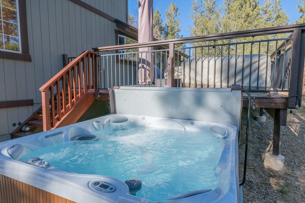 Photo of Outdoor in Eagle Mountain Estates