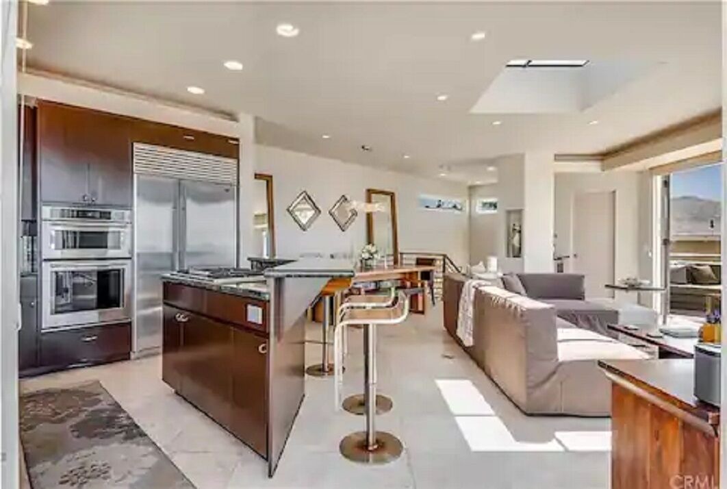 Photo of Livingroom in Sand Section