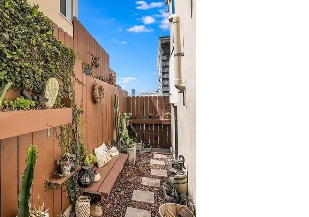 Photo of Outdoor in Sand Section