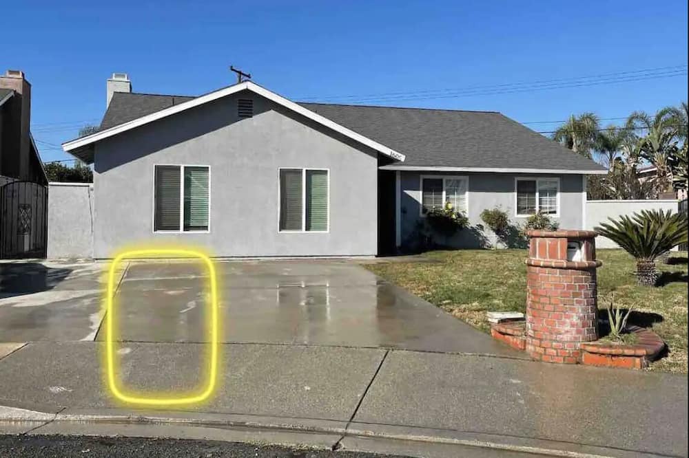 Photo of Outdoor in Westmont