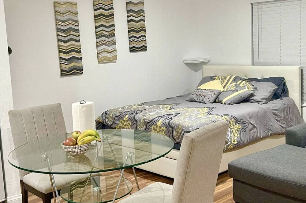 Photo of Bedroom in Westmont