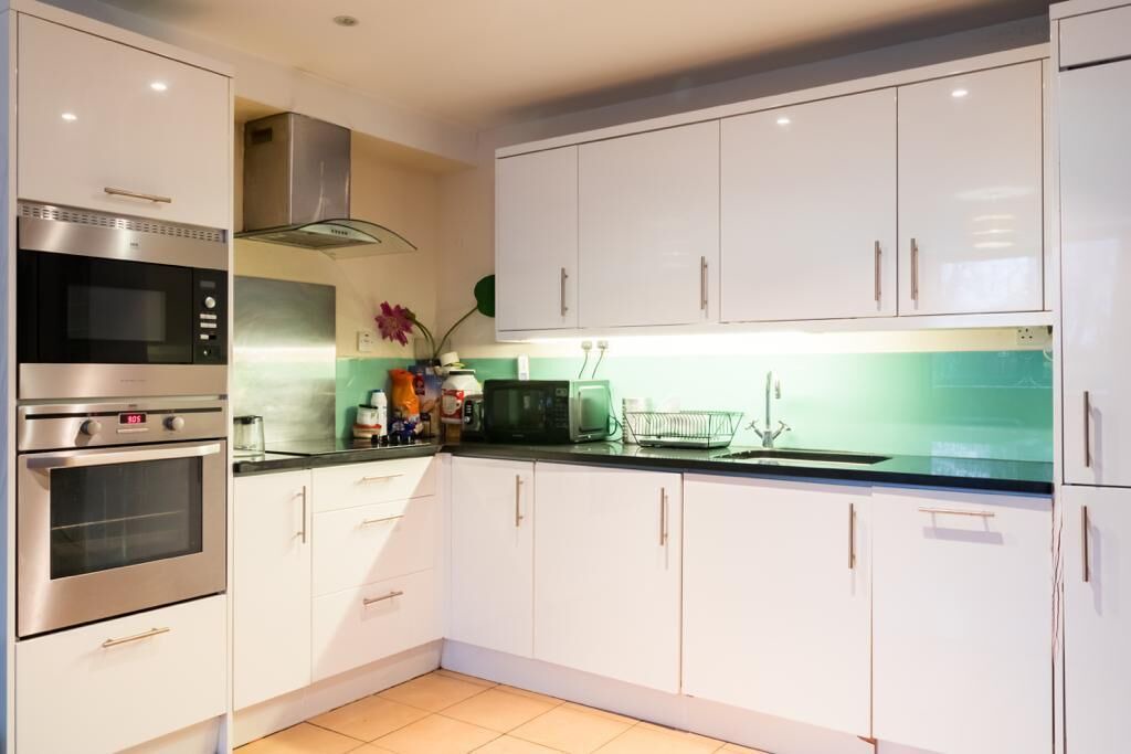 Photo of Kitchen in Brondesbury