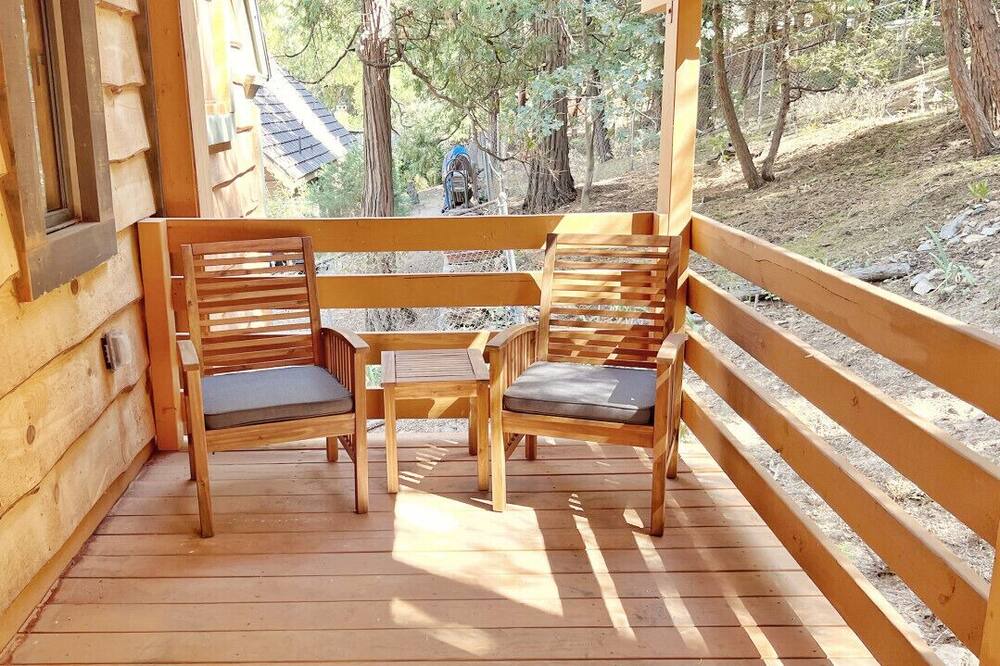 Photo of Patio Balcony in Crestline