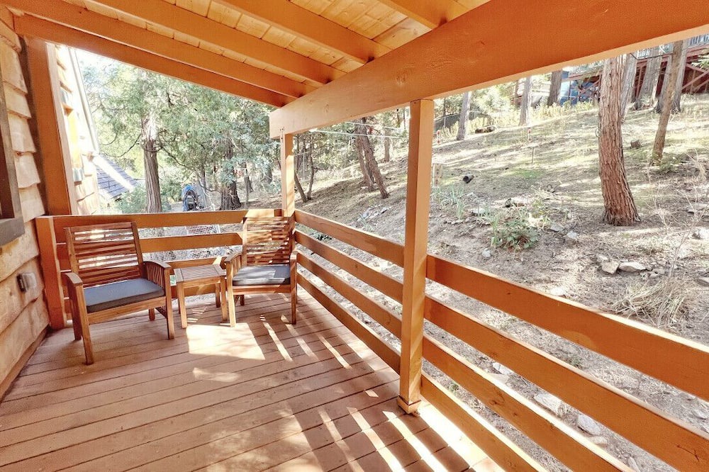 Photo of Patio Balcony in Crestline