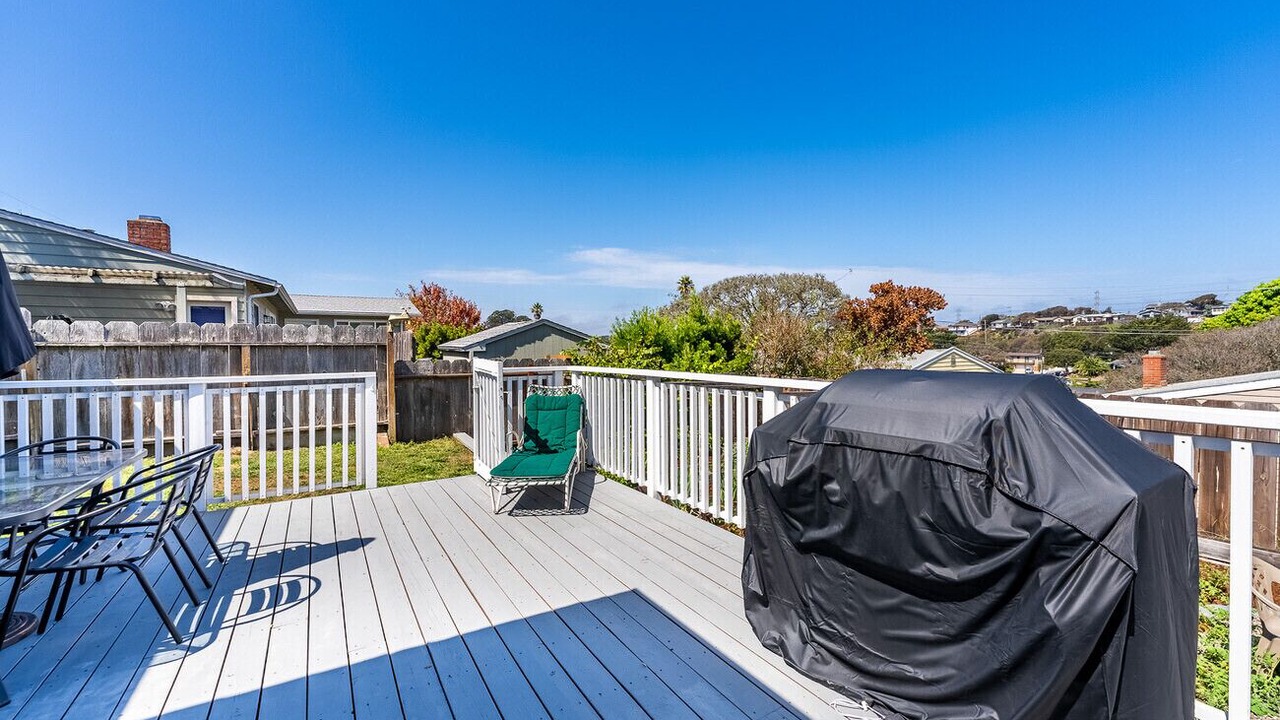 Photo of Outdoor in Del Rey Oaks
