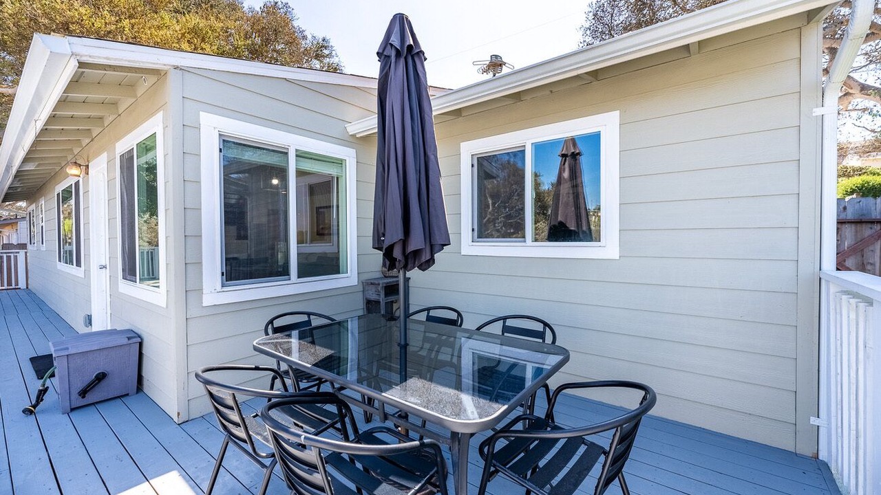 Photo of Outdoor in Del Rey Oaks