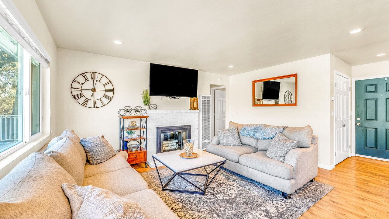 Photo of Outdoor in Del Rey Oaks
