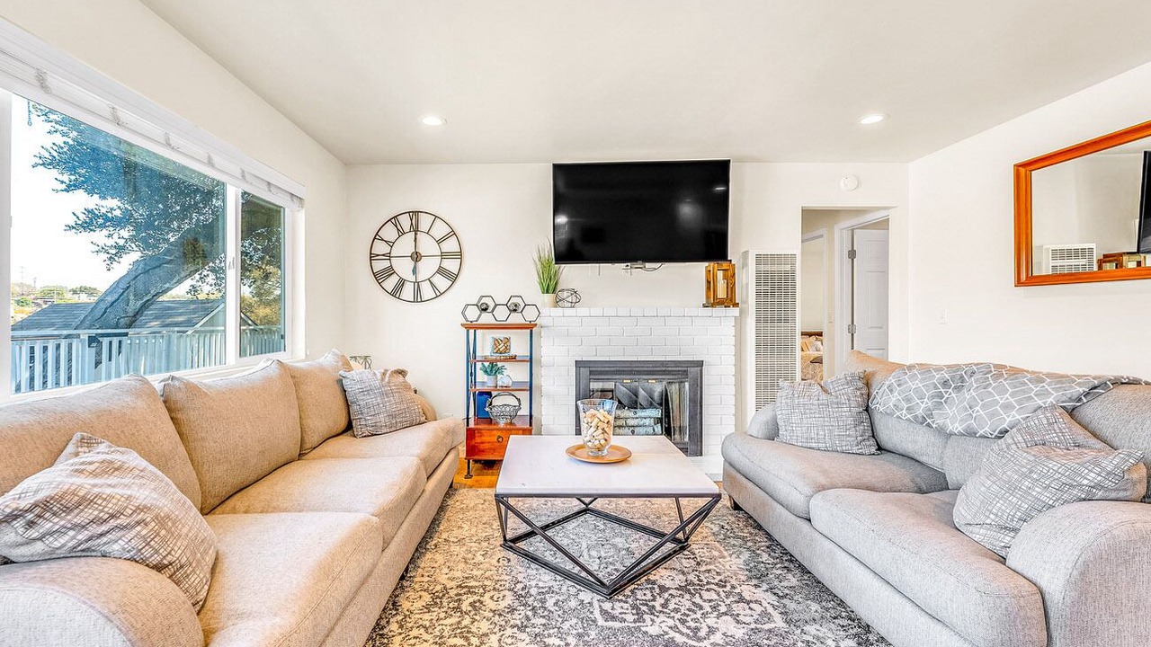 Photo of Outdoor in Del Rey Oaks