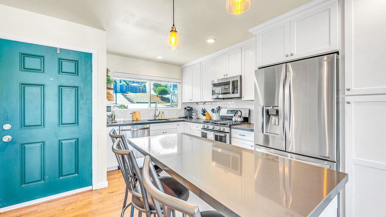 Photo of Kitchen in Del Rey Oaks
