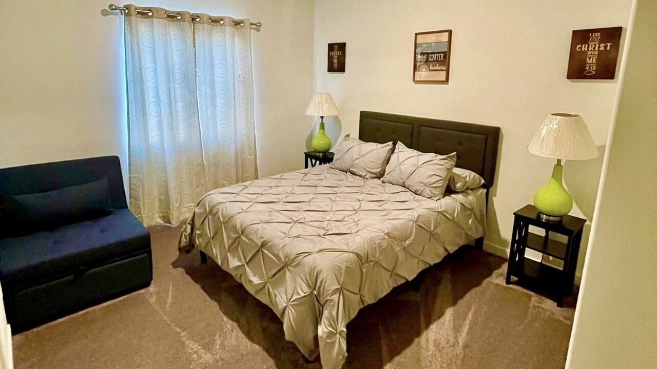Photo of Bedroom in Pumpkin Center