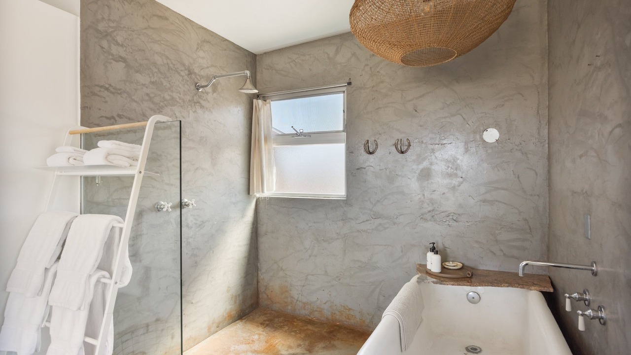 Photo of Bathroom in Joshua Tree Highlands