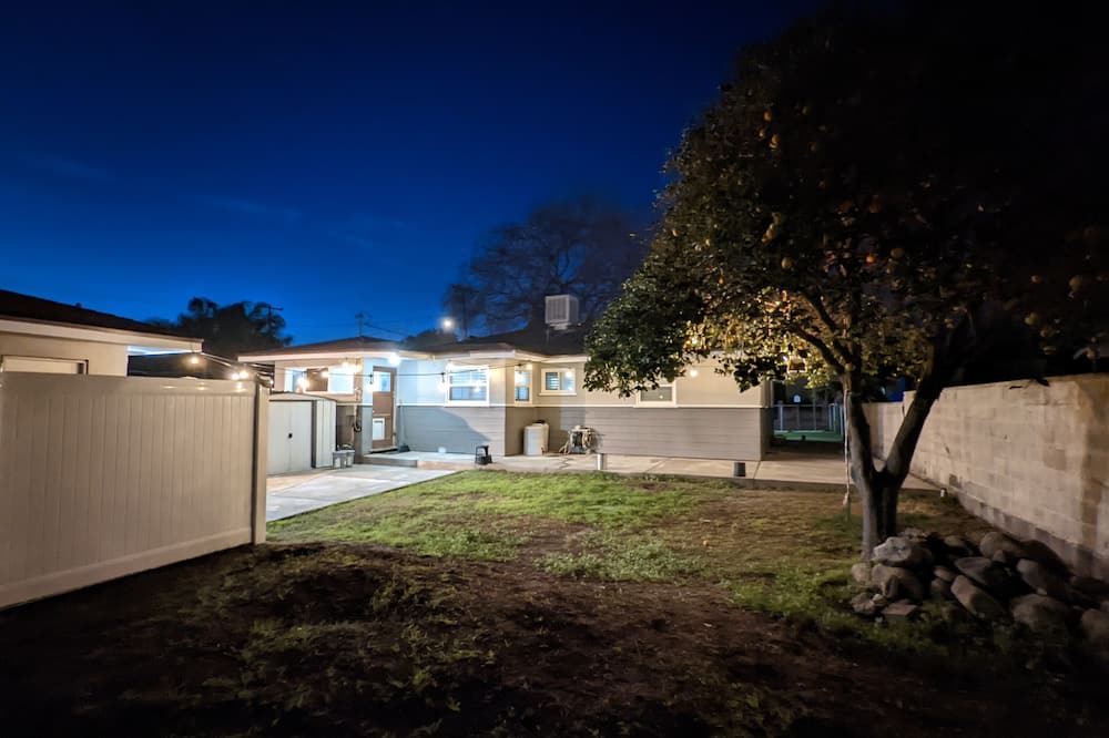Photo of Outdoor in Santa Paula