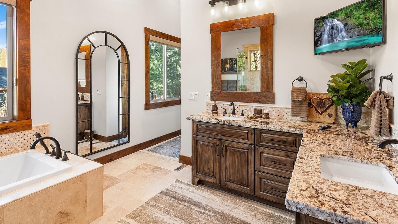Photo of Bathroom in Meadowbrook Estates
