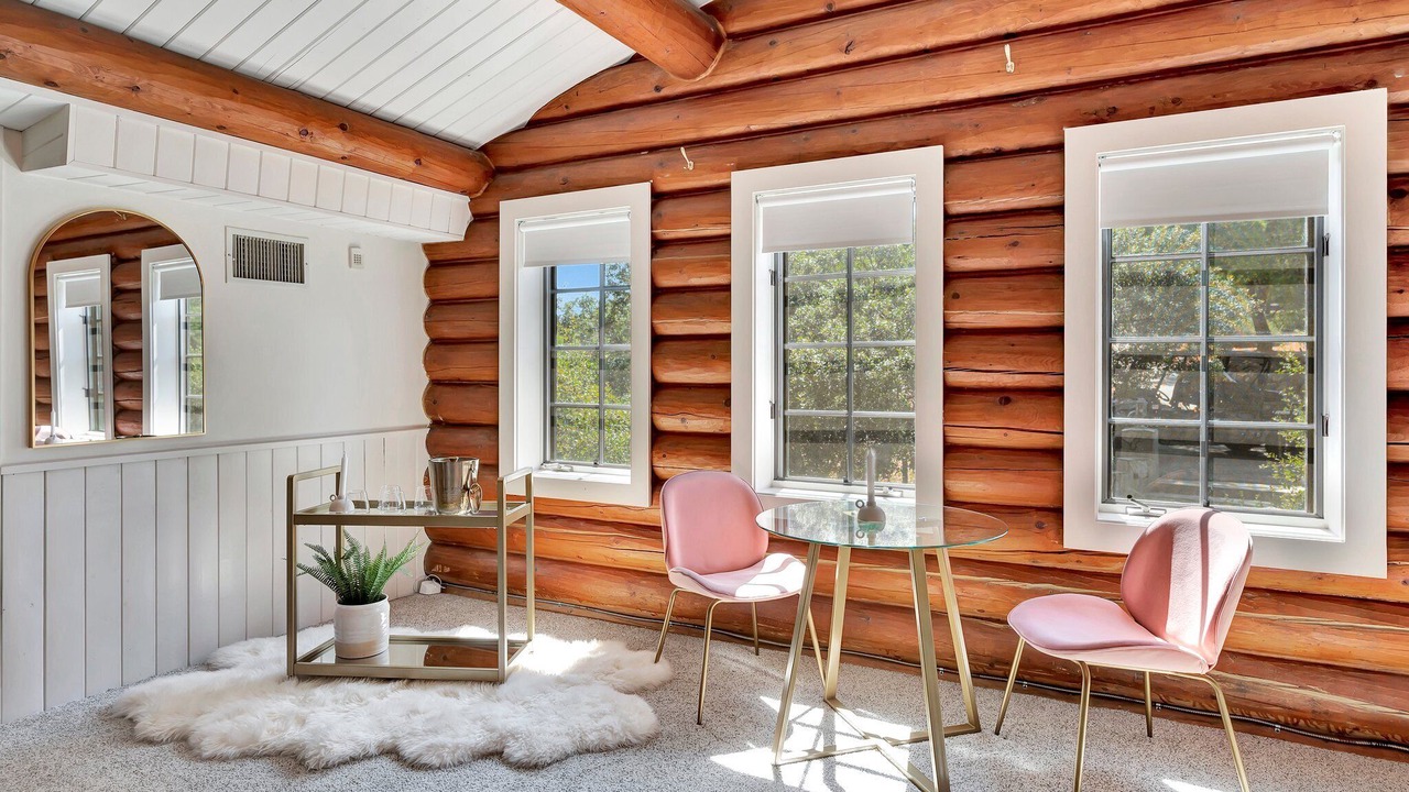 Photo of Patio Balcony in Alpine