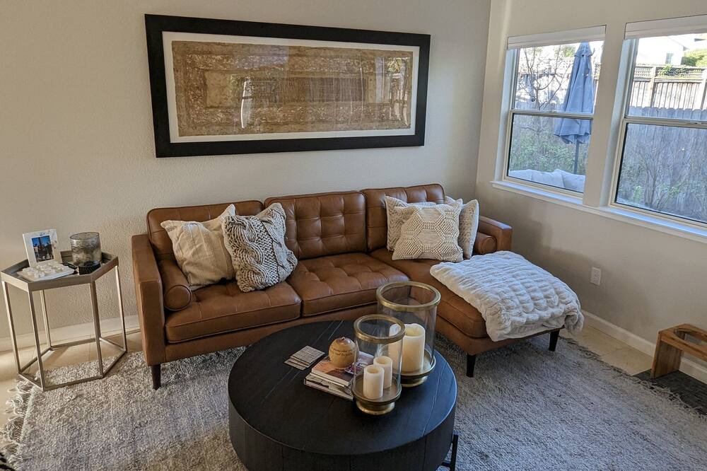 Photo of Bedroom in Yountville