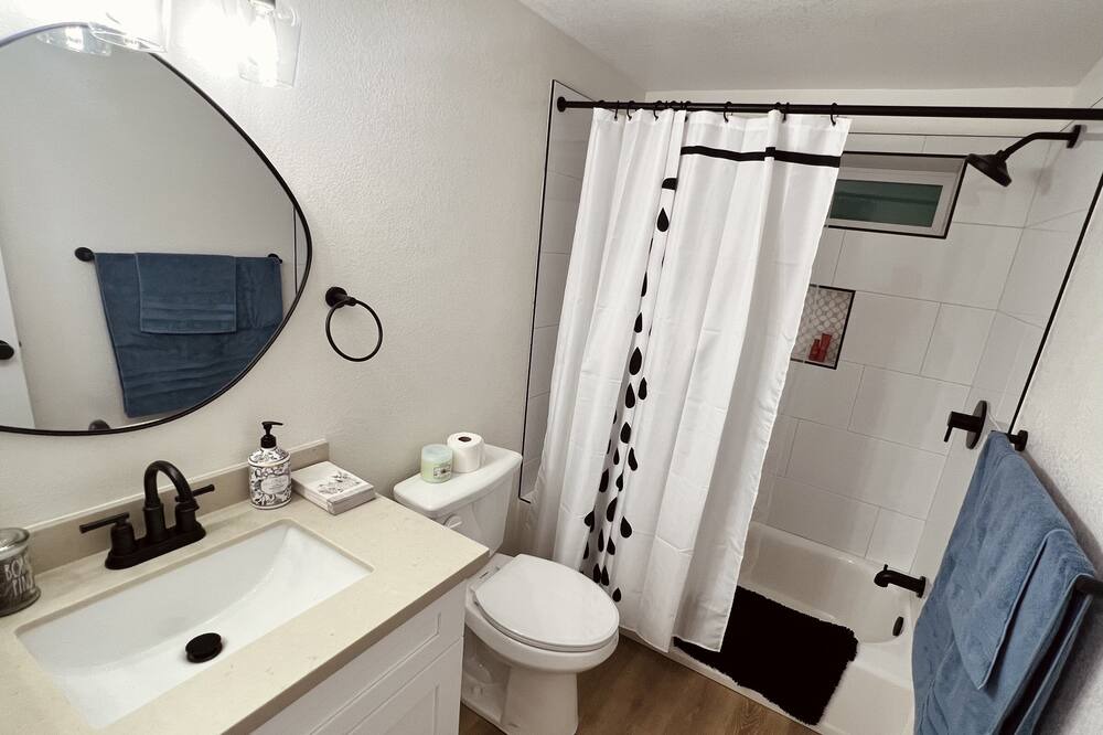 Photo of Bathroom in Upland