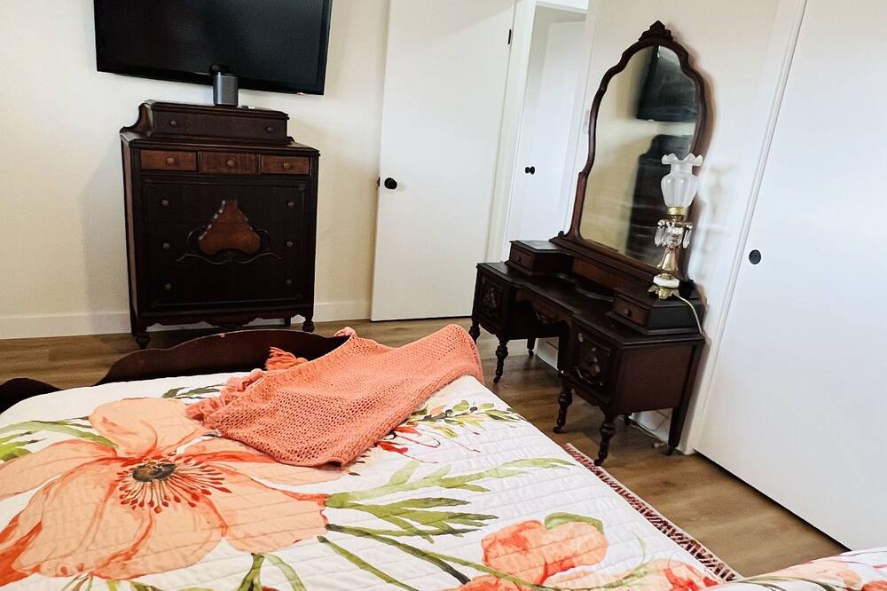 Photo of Bedroom in Upland