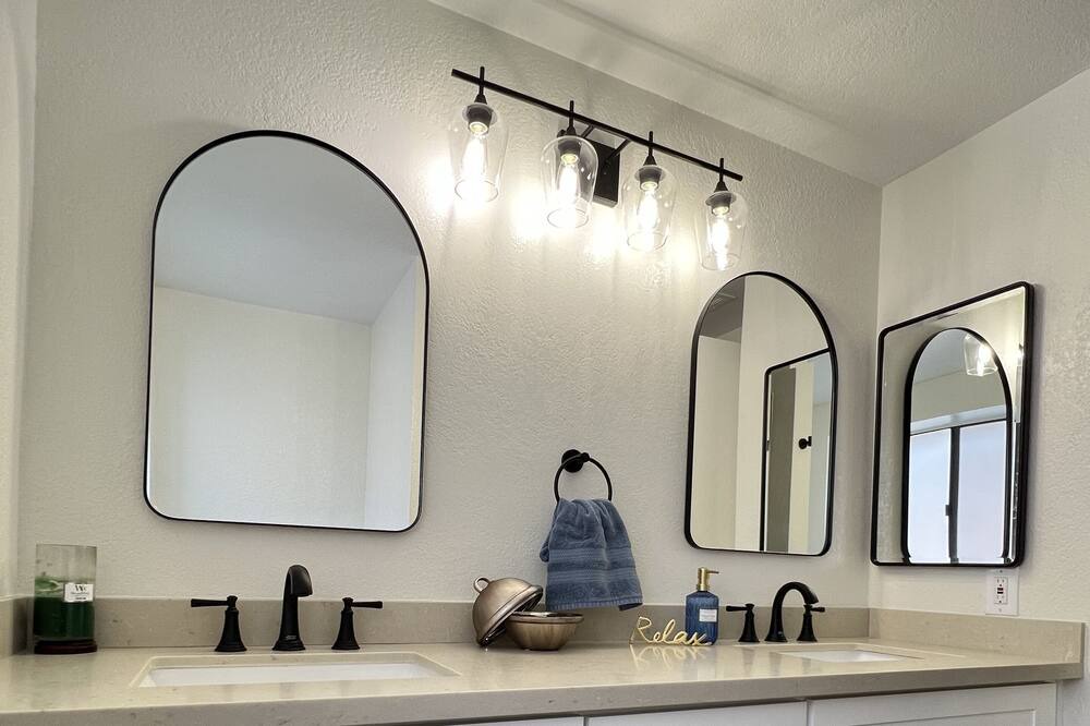 Photo of Bathroom in Upland