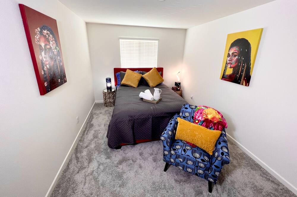Photo of Bedroom in Moreno Valley