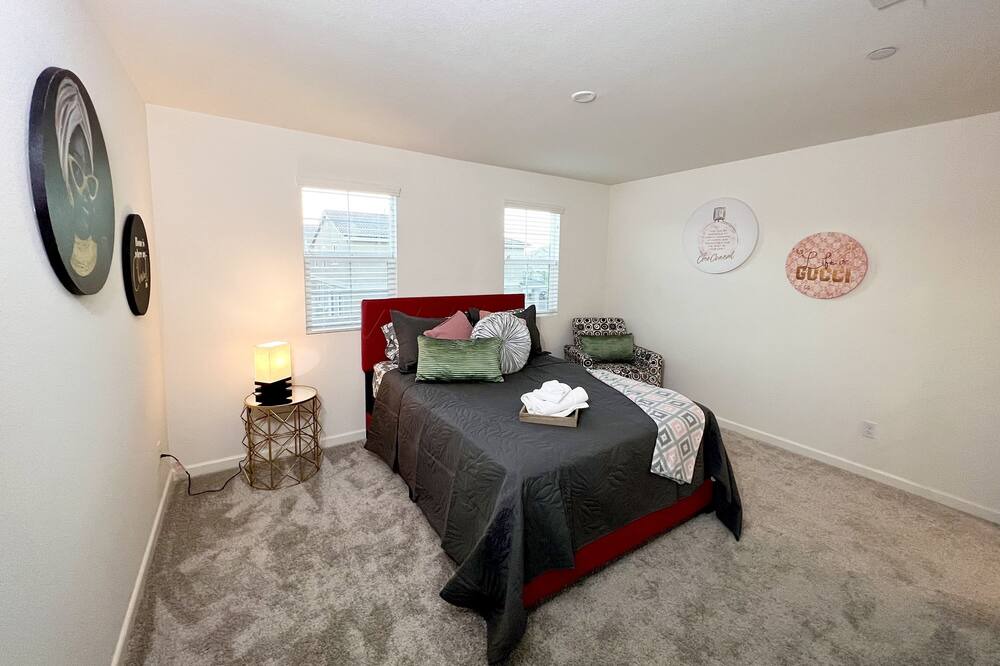 Photo of Bedroom in Moreno Valley