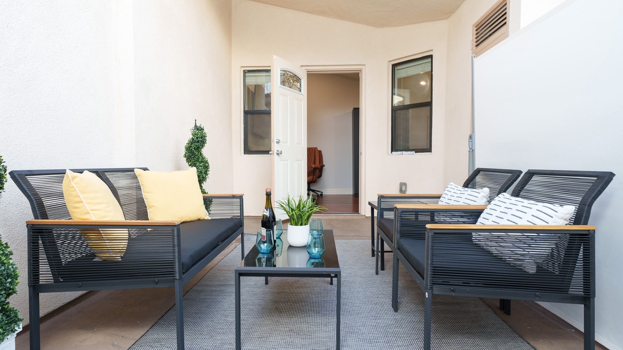 Photo of Patio Balcony in Rossmoyne