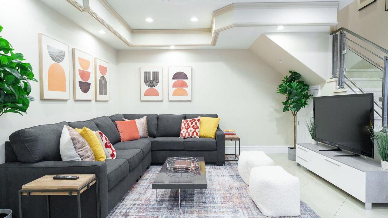 Photo of Livingroom in Rossmoyne