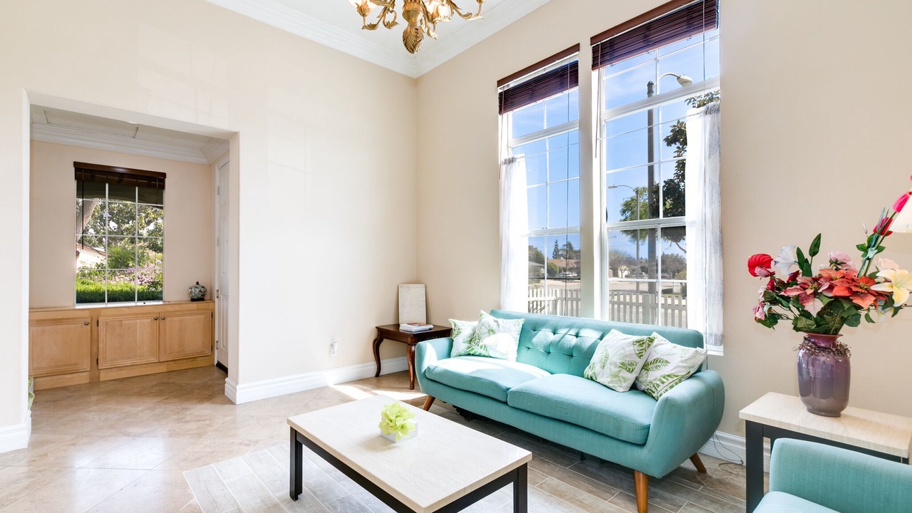 Photo of Livingroom in Chino