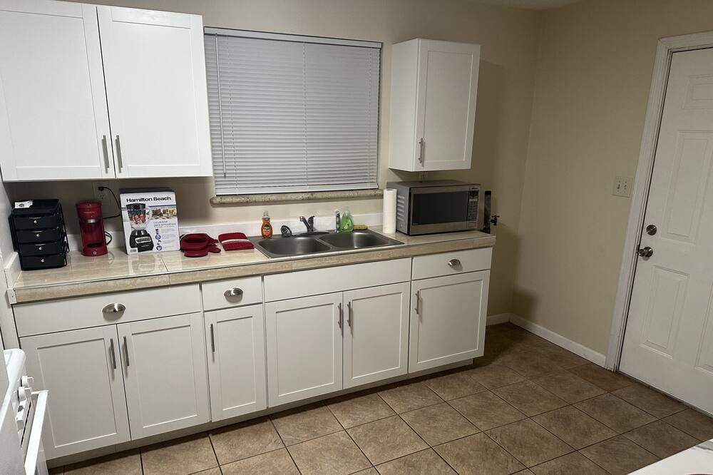 Photo of Kitchen in Oleander - Sunset