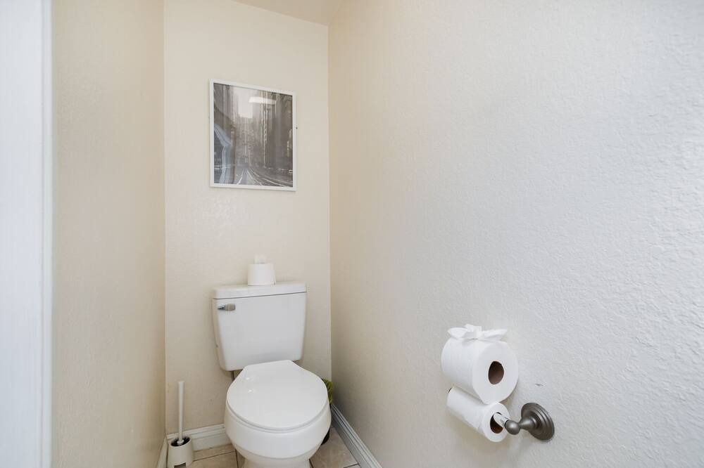 Photo of Bathroom in Chino Hills