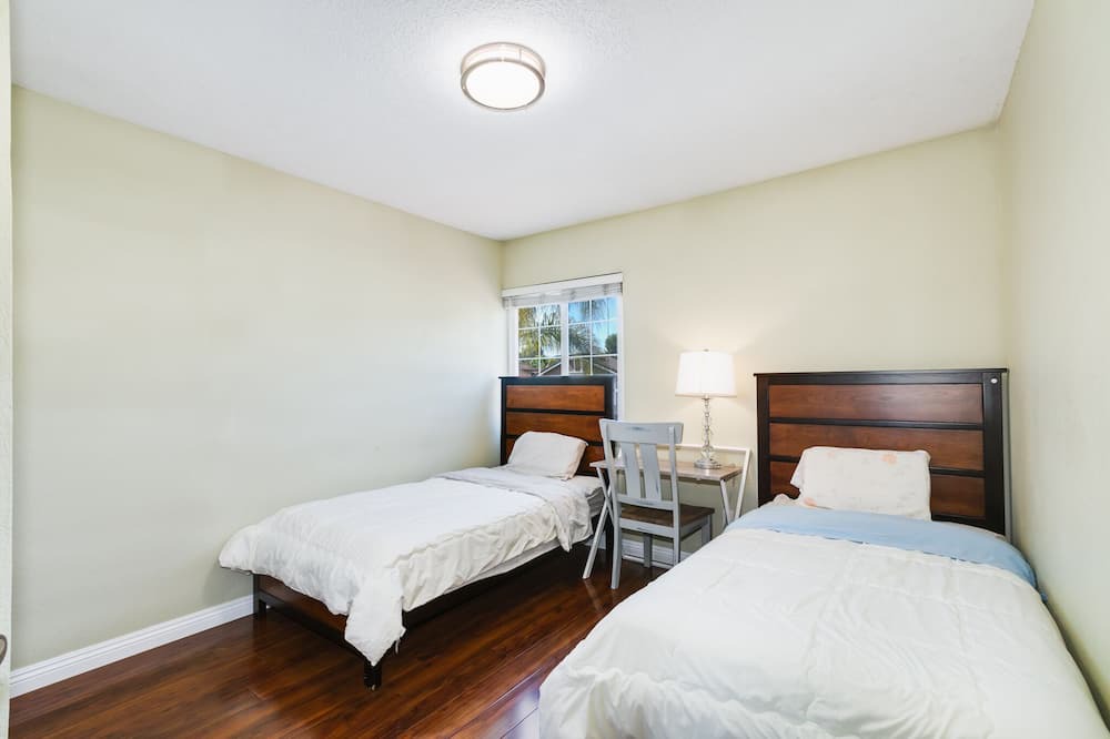 Photo of Bedroom in Chino Hills