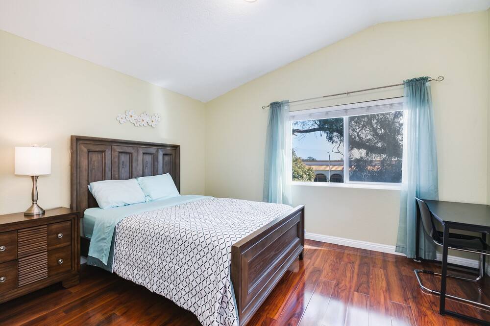 Photo of Bedroom in Chino Hills