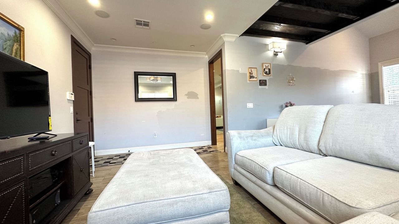 Photo of Livingroom in East San Gabriel