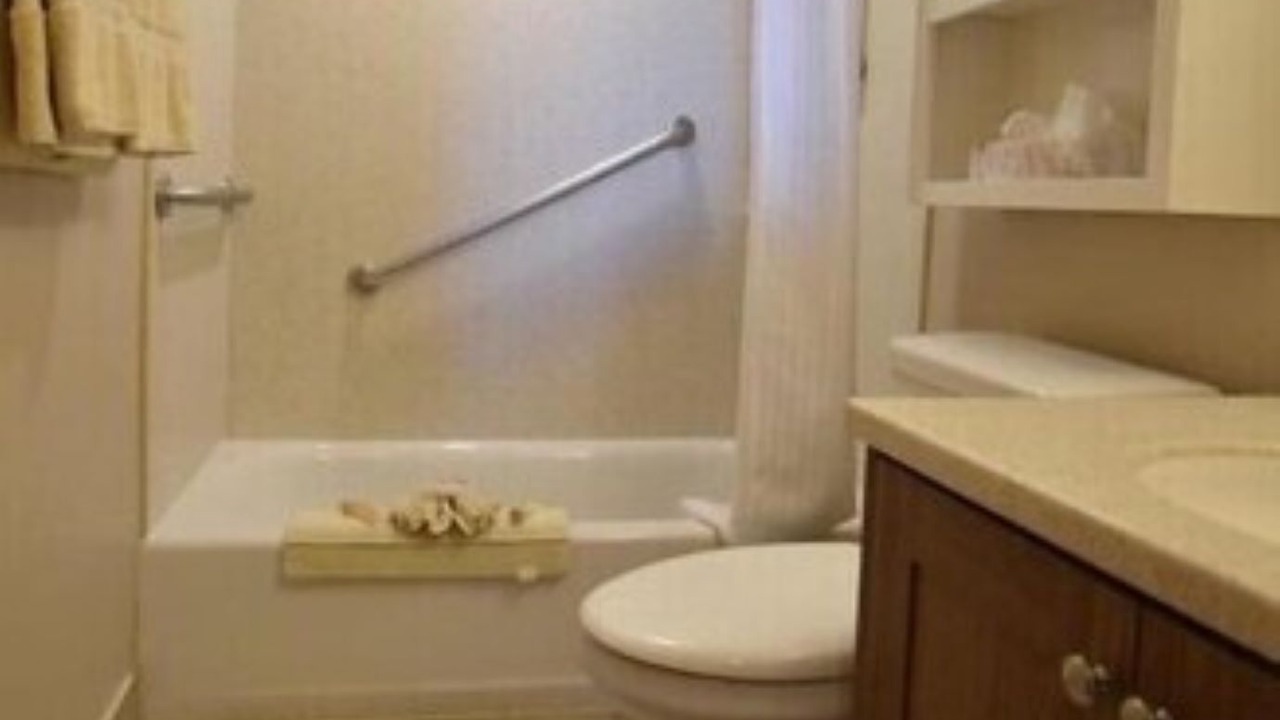Photo of Bathroom in Laguna Beach