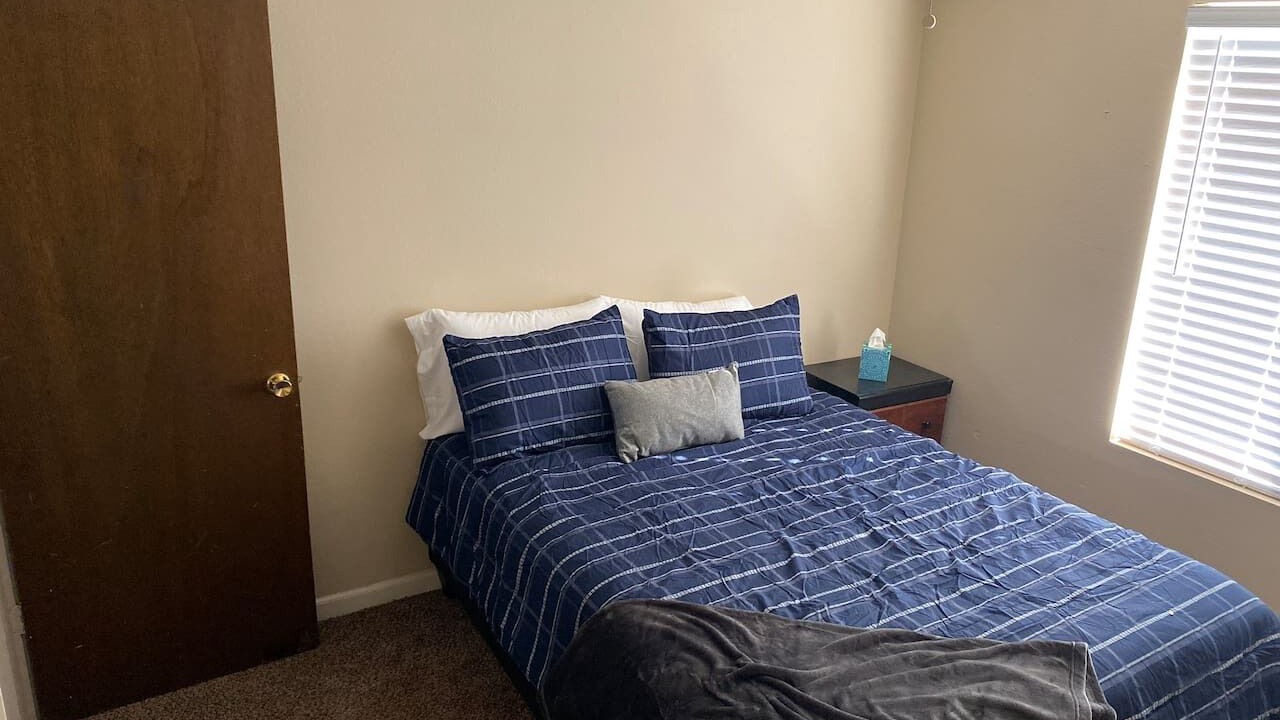 Photo of Bedroom in Porterville