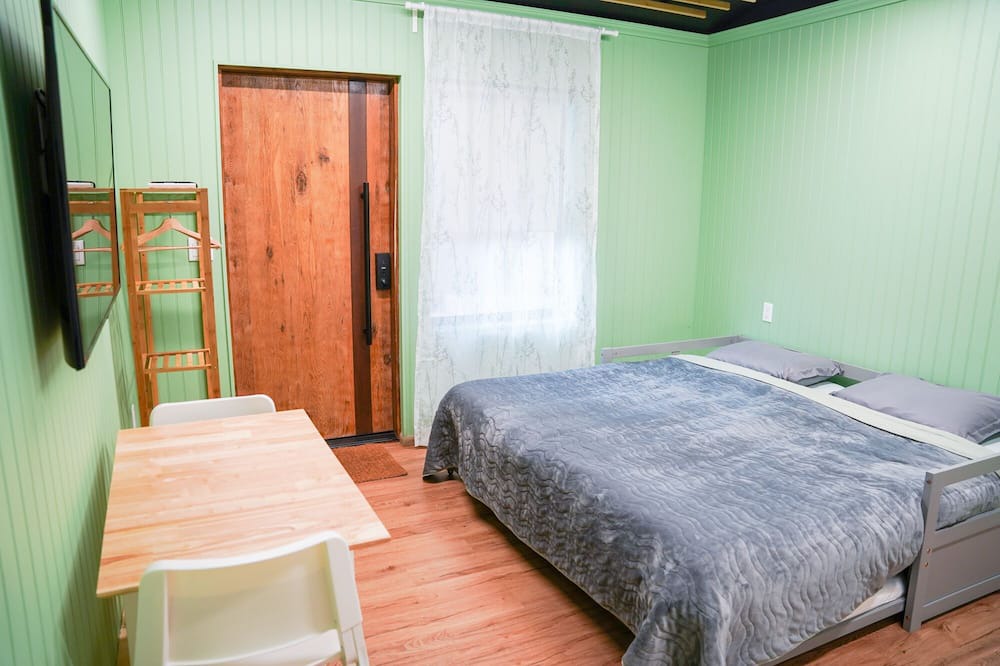 Photo of Bedroom in Gardena