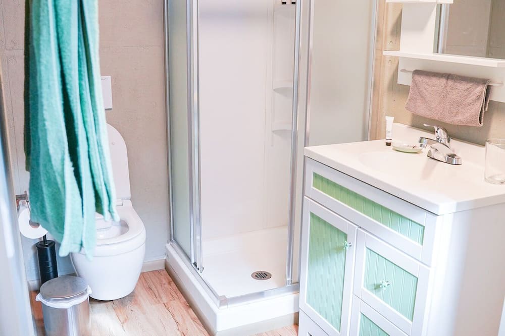 Photo of Bathroom in Gardena