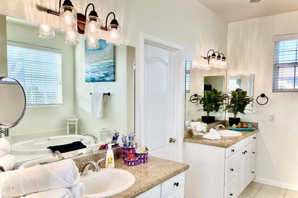 Photo of Bathroom in Riverside